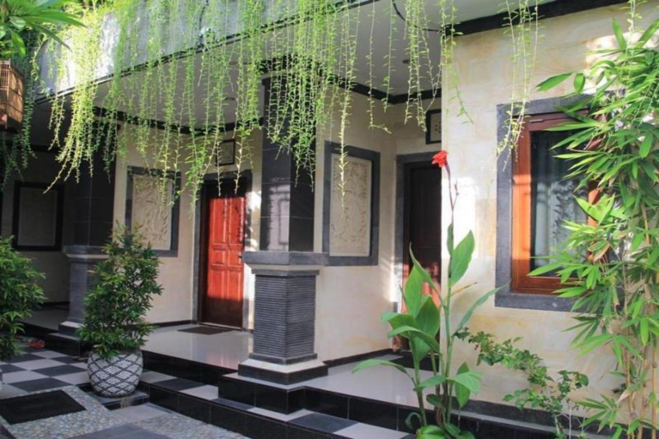 كوتا Oyo 90274 Odah Guest House المظهر الخارجي الصورة