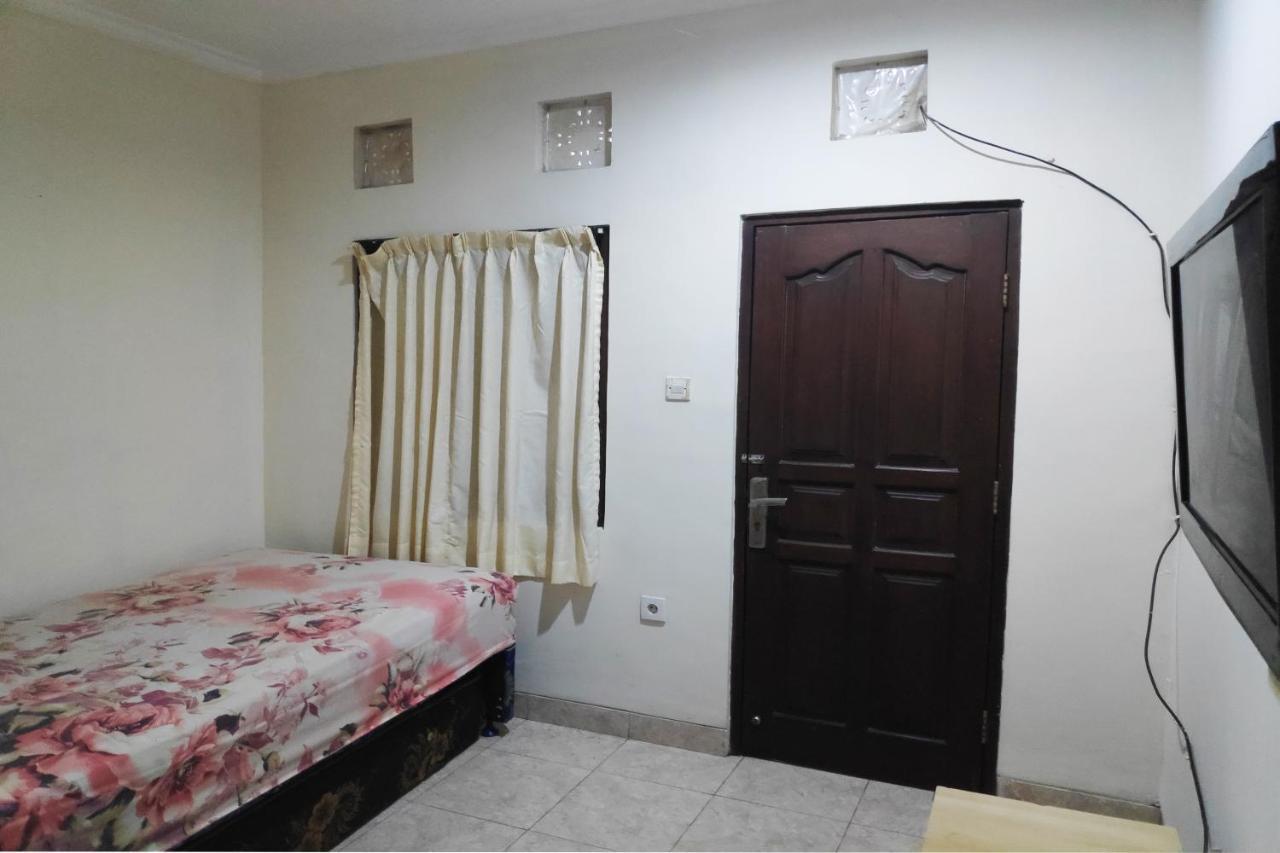 كوتا Oyo 90274 Odah Guest House المظهر الخارجي الصورة