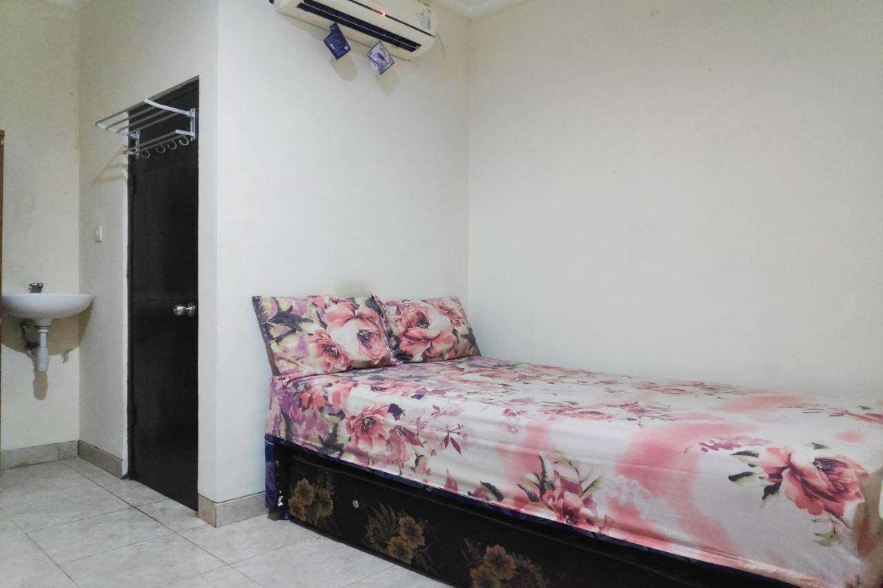 كوتا Oyo 90274 Odah Guest House المظهر الخارجي الصورة