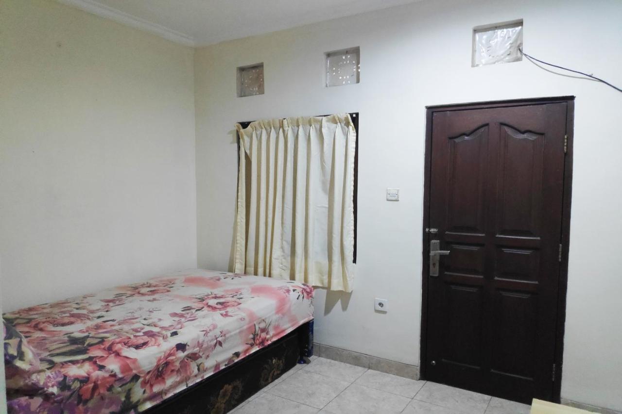 كوتا Oyo 90274 Odah Guest House المظهر الخارجي الصورة